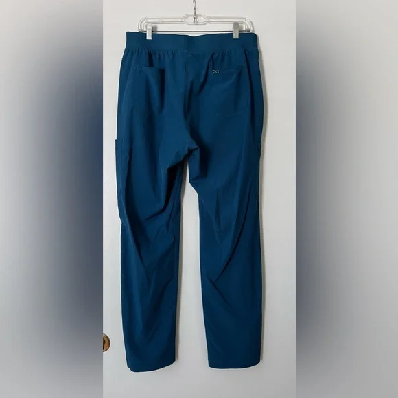 Cherokee Scrub Set - Picture 6 of 6